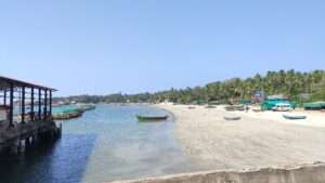 How to reach Sindhudurg