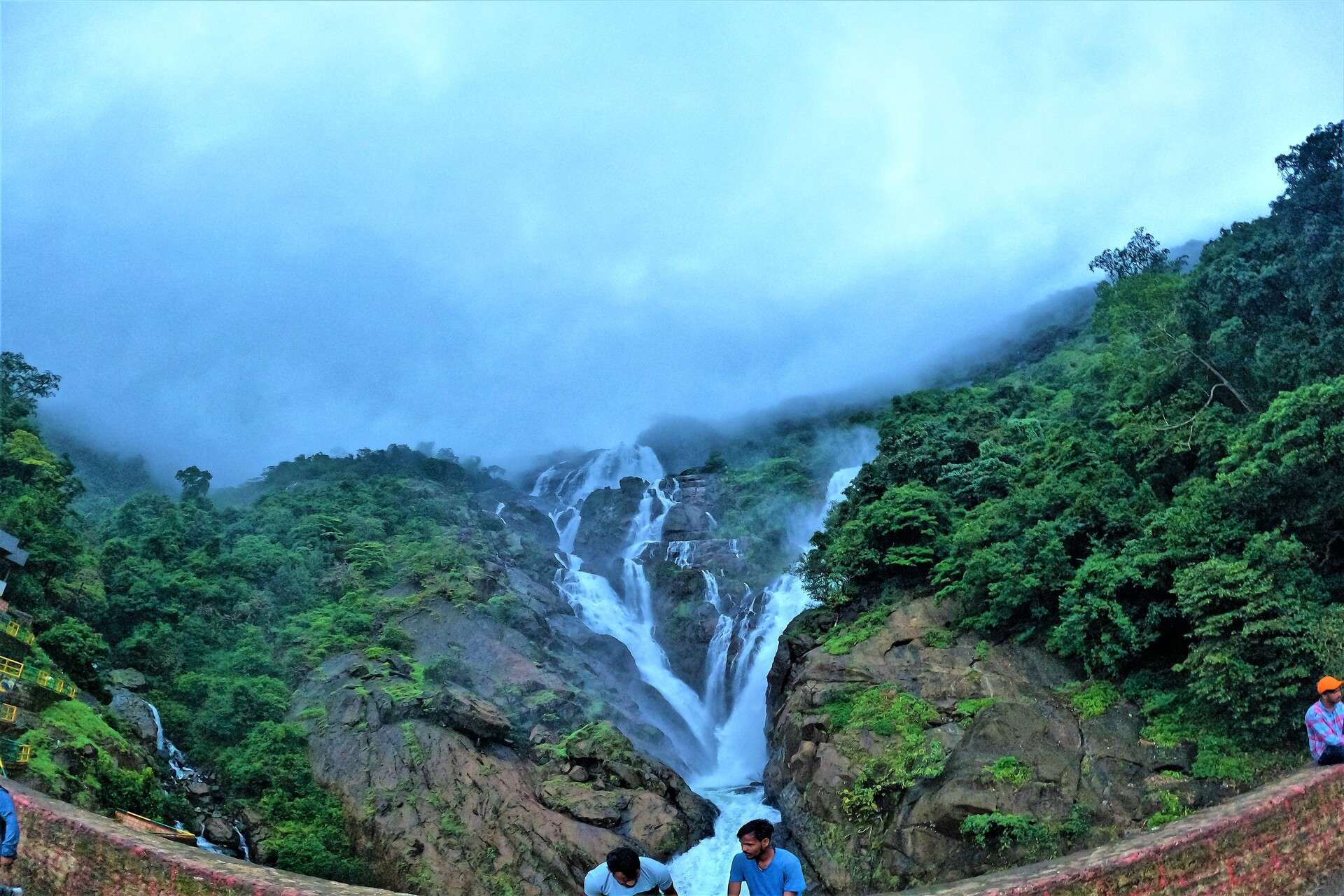 How To Reach Dudhsagar Waterfall